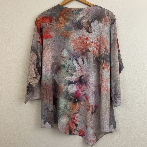 EUC Et’Lois Artsy Floral Multicolor Tunic Top Size - Picture 2 of 6
